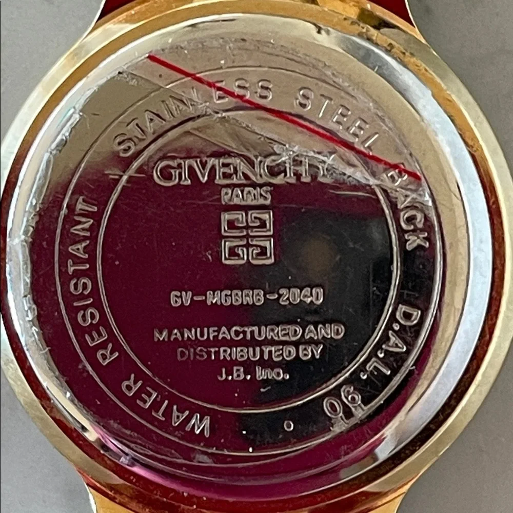 GIVENCHY Vintage 90's Quartz Gold Bracelet Black Dial Women's Watch